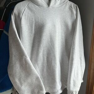 Standard Cloth Free Throw Hoodie